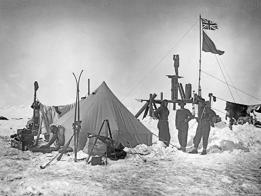 Ernest Shackleton and Frank Wild at Ocean Camp